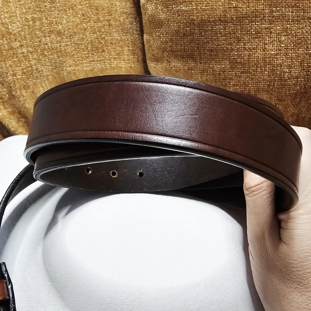 Elegant Dark Brown Leather‎ Belt with Silver Buckle